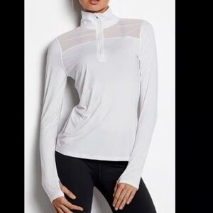 💕SALE💕Victoria's Secret Sport White Fitted Long Sleeve 1/4 Zip
